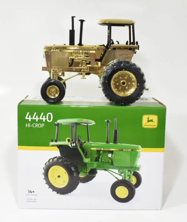 John deere store 4440 toy tractor