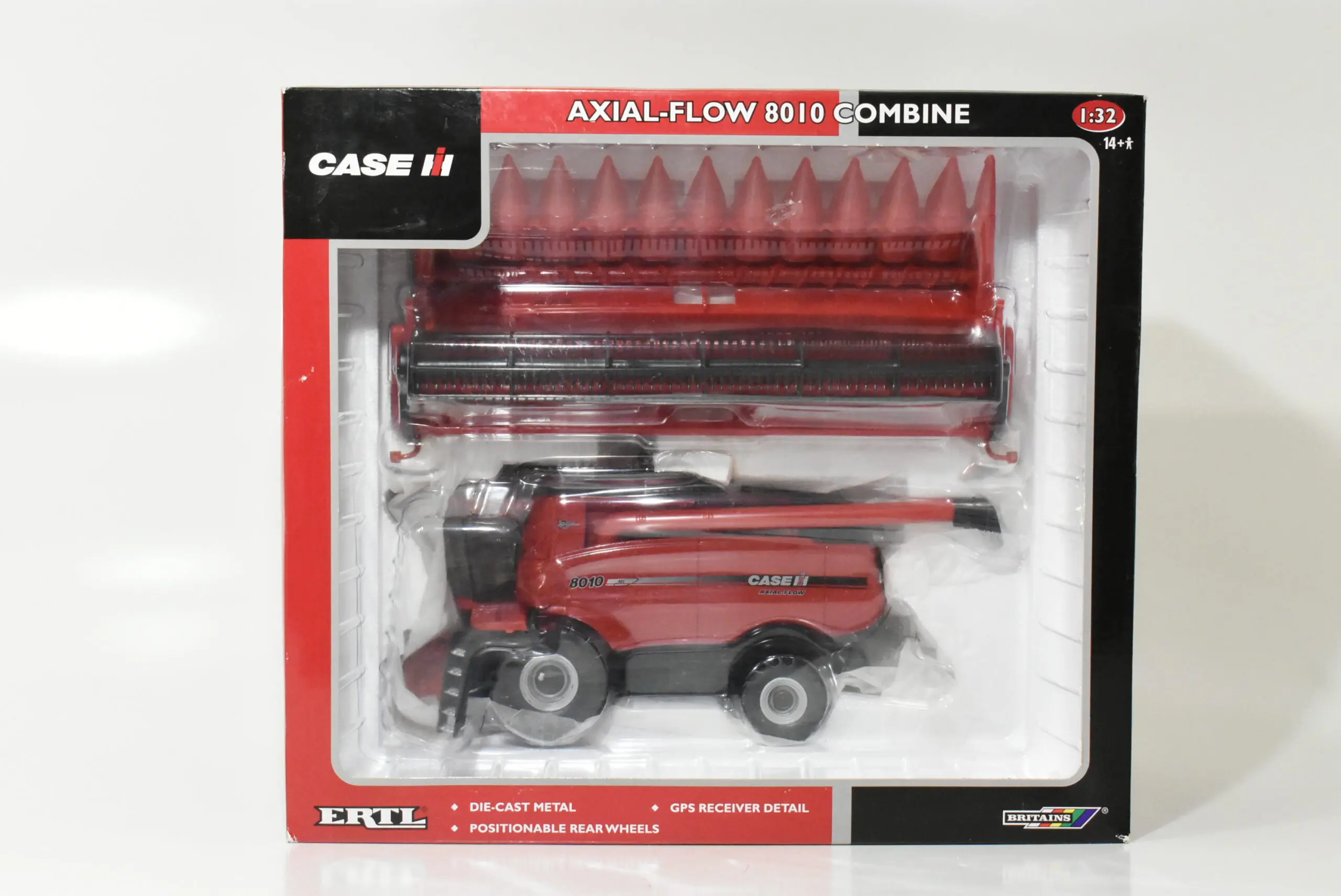 1/32 Case IH 8010 Axial-Flow Combine With Corn & Bean Head