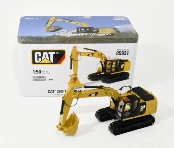 CAT 320 Hydraulic Excavator 1:50スケール Amazon.com: Diecast Masters CAT Caterpillar 320 Hydraulic