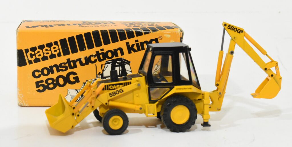 1/35 Case 580G Backhoe Loader Daltons Farm Toys