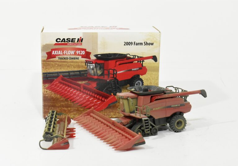 ERTL : Une Axial Flow à l'échelle 1/16 - FARM Connexion