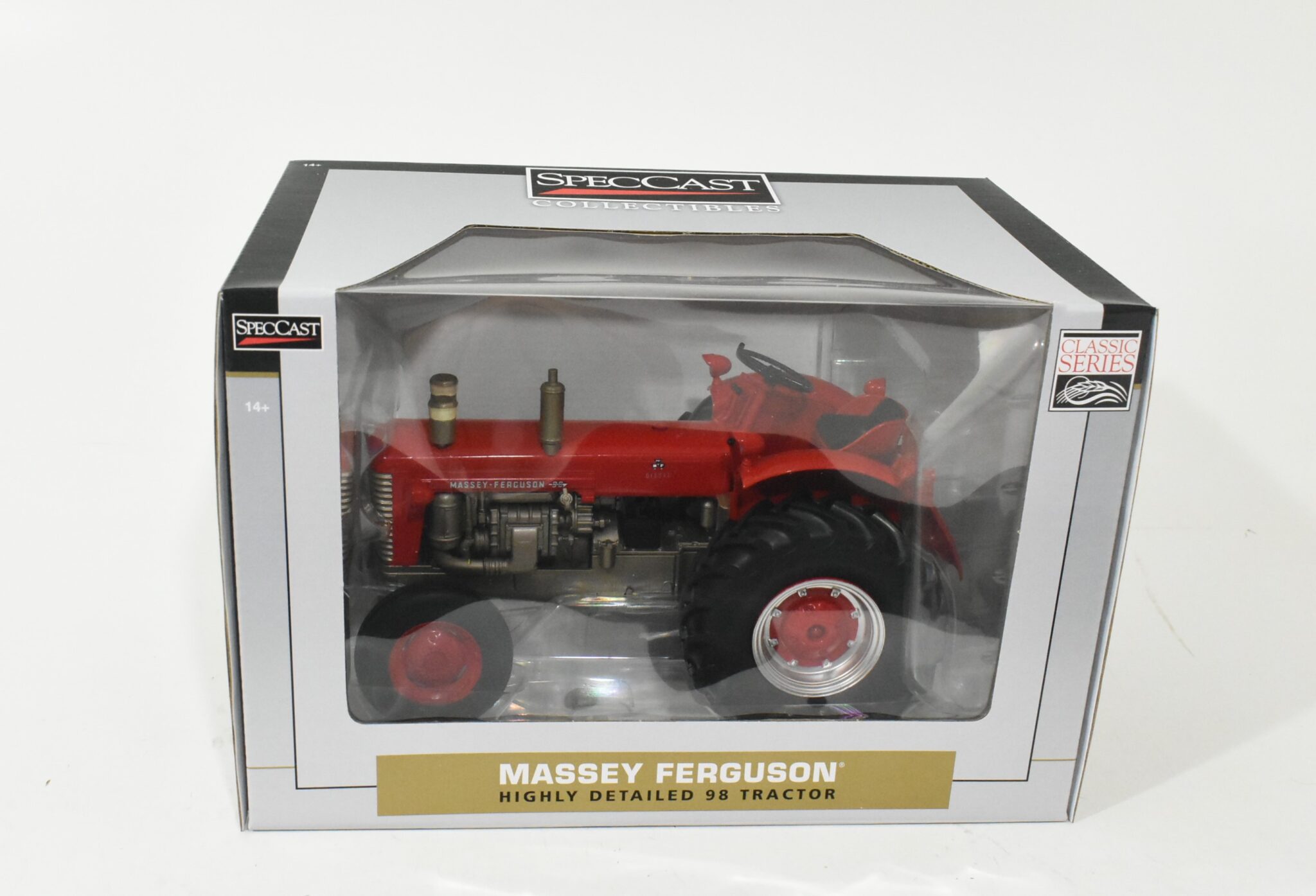 1/16 Massey Ferguson 98 GM Diesel Tractor - Daltons Farm Toys