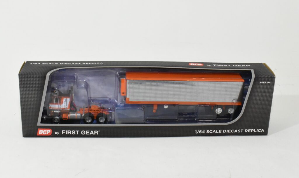 EVANSVILLE" INTERNATIONAL TRANSTAR COE W/40' DRYBOX In 1/64 By DCP - Foto 6