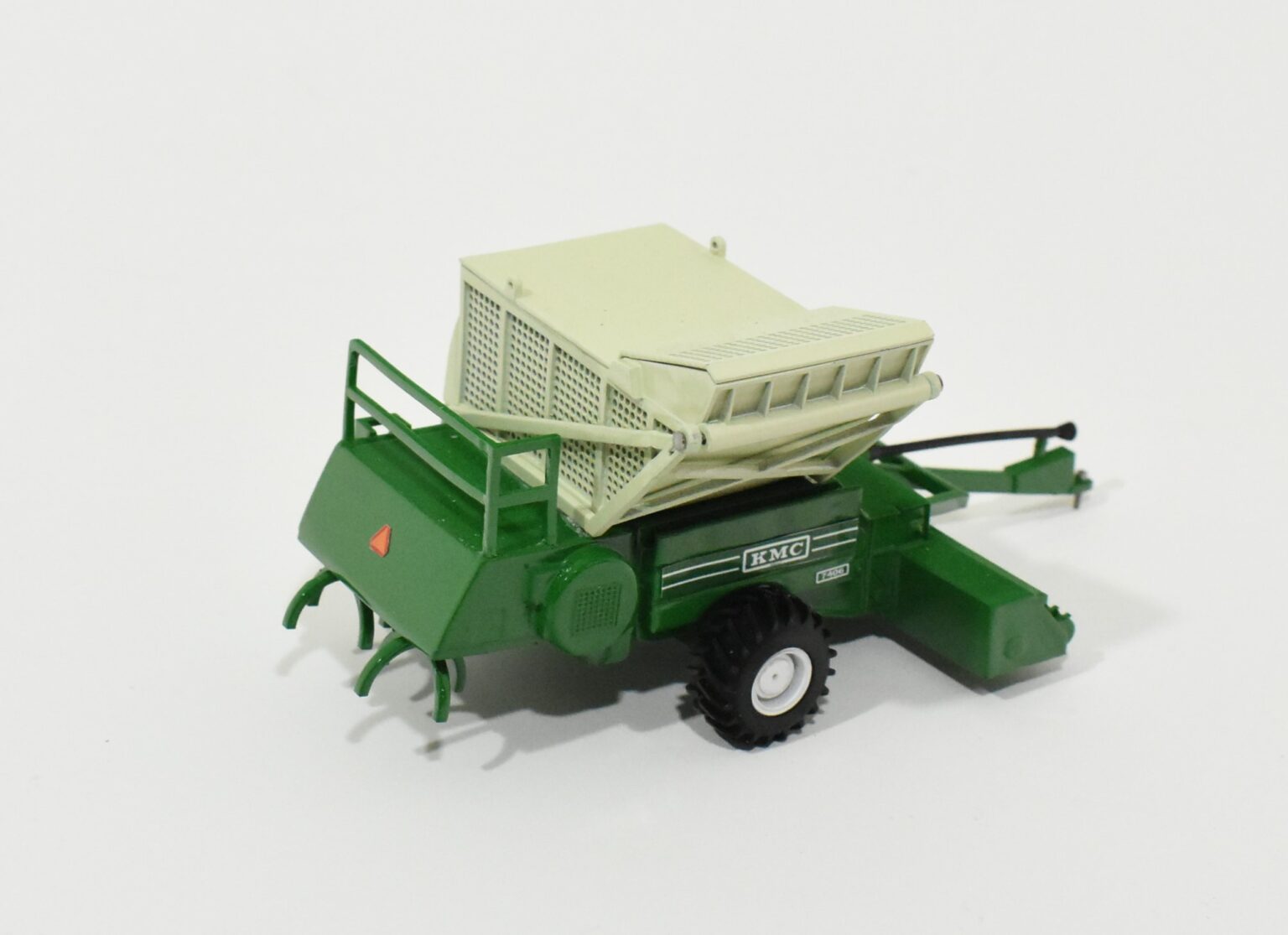 1/64 Scratch Built KMC 7406 Peanut Combine - Daltons Farm Toys