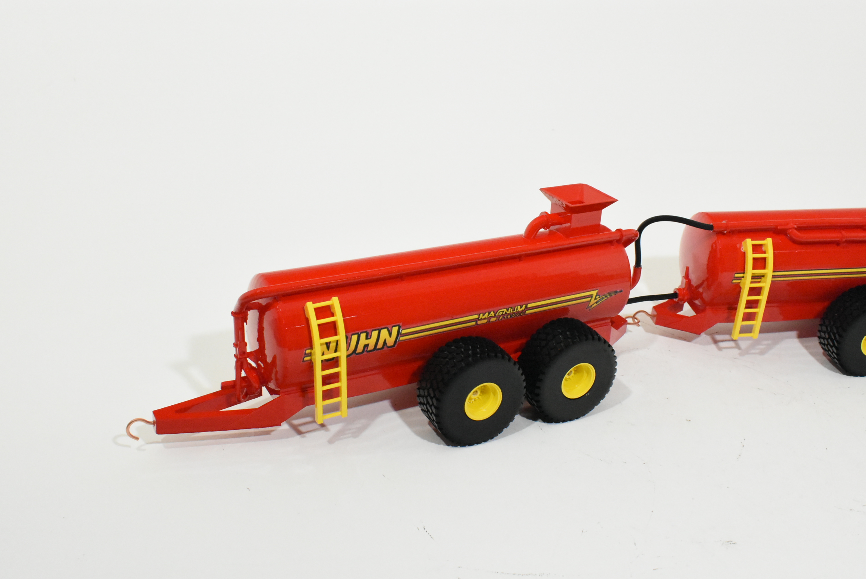 1/64 Scratch Built Nuhn Magnum 16,000 Quad Train Liquid Manure Spreader With Tool Bar Applicator - Image 2
