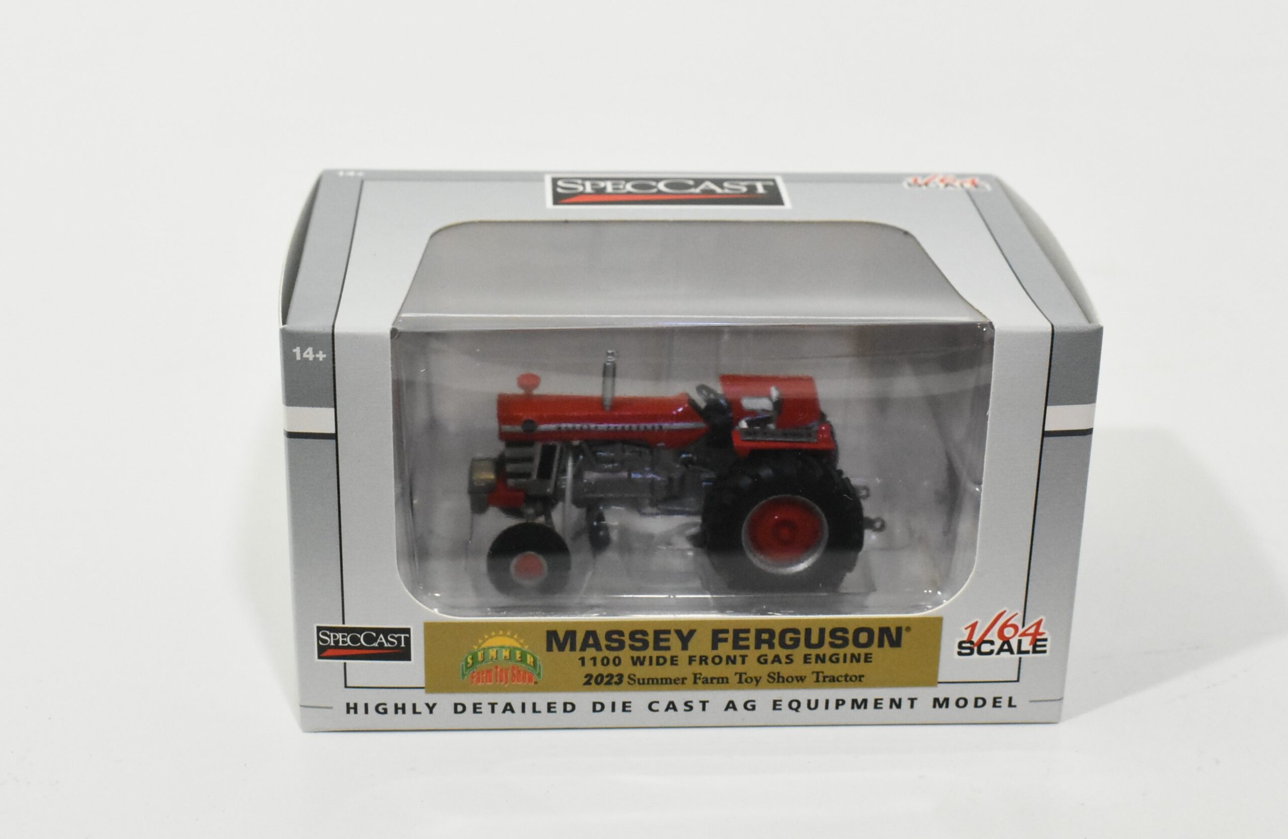 ご当地キティ　根付け　MASSEY FERGUSON ご当地キティ 根付け MASSEY FERGUSON - メルカリ