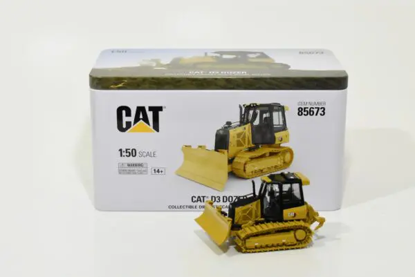1/50 Cat D3 Dozer - Dalton's Farm Toys
