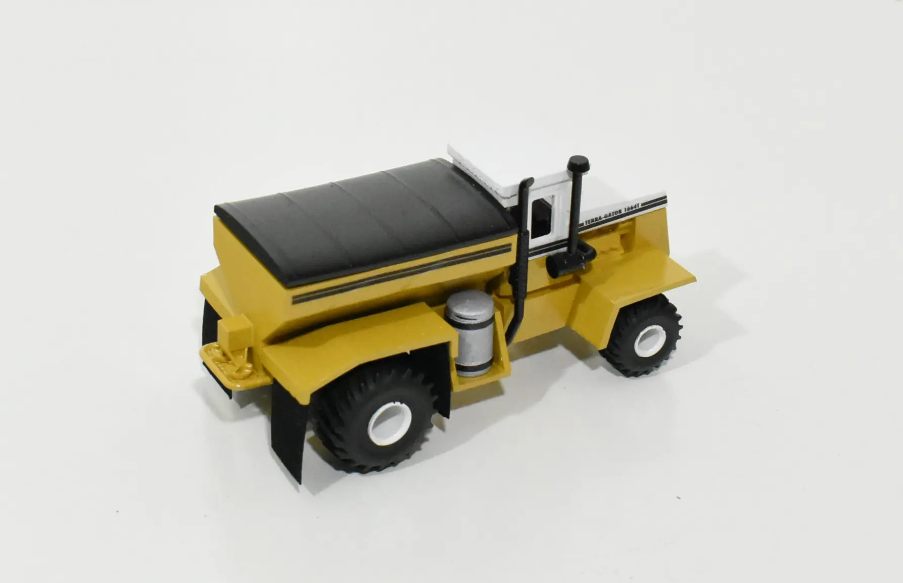 1/64 Scratch Built Ag Chem 1664T Terra Gator 4 Wheel Applicator