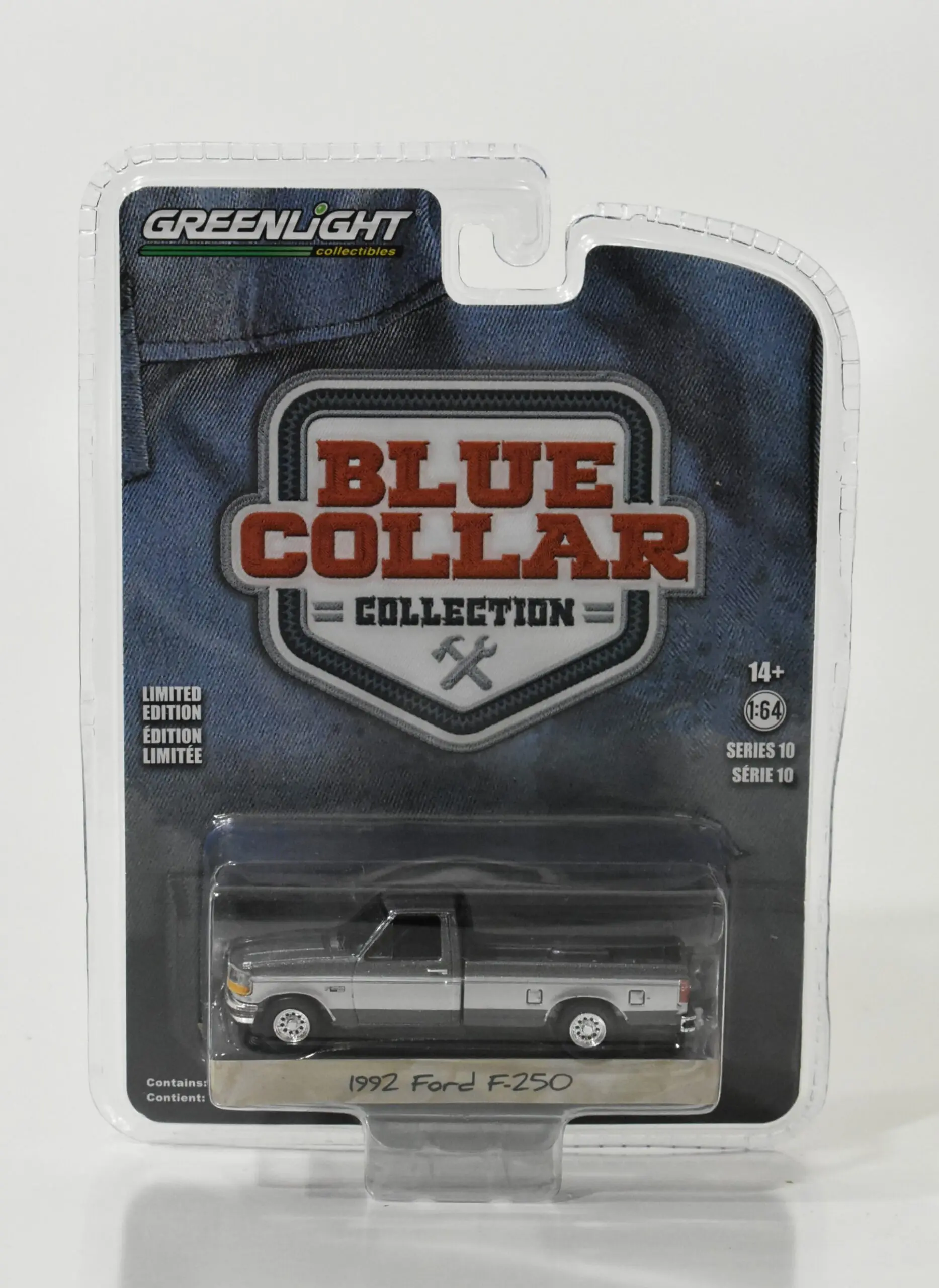 Greenlight Winnebago 1992 Ford F-250 With Winnebago Slide-In Camper - Foto 6