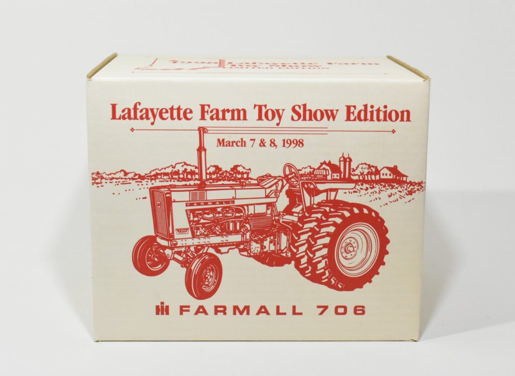 1/16 Farmall 706 Tractor With Duals, 1998 Lafayette Farm Toy Show ...