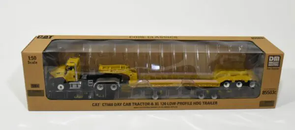 1/50 Cat Caterpillar CT660 Day Cab Semi Highway Truck with