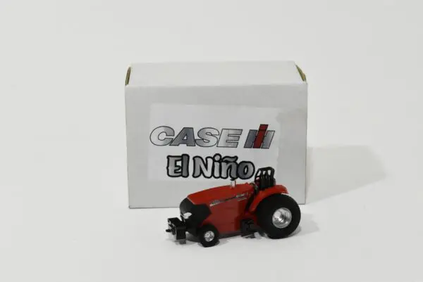 1/64 Custom Case IH Magnum 400 El Nino Pulling Tractor