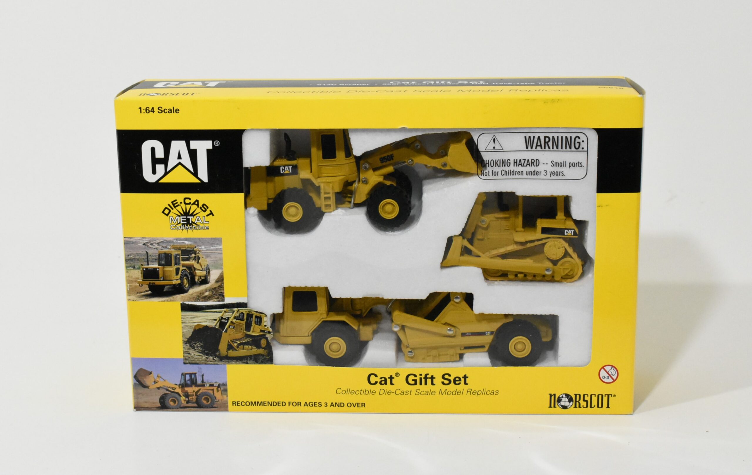 1/64 Cat 3 pc Gift Set With Scraper, Dozer & Pay Loader - Dalton's Farm ...