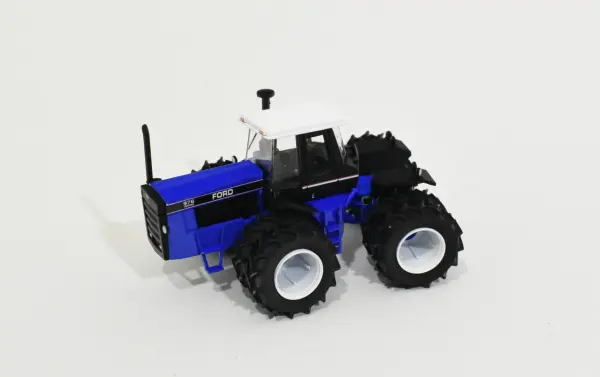 1/64 Ford Versatile 976 4wd Tractor With Rice & Cane Tires