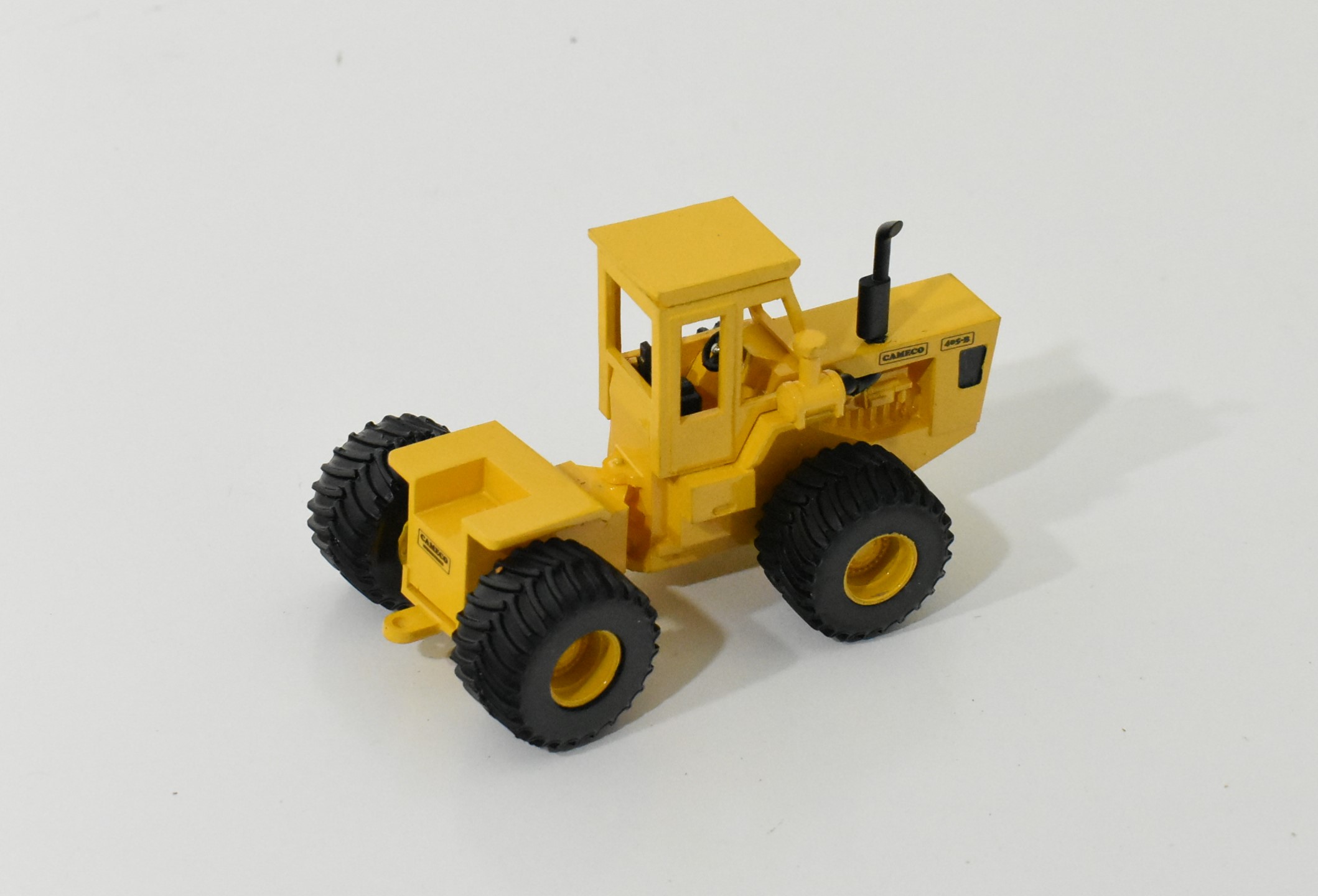 1/64 Scratch Built Cameco 405-B Four Wheel Drive Tractor With Cab ...