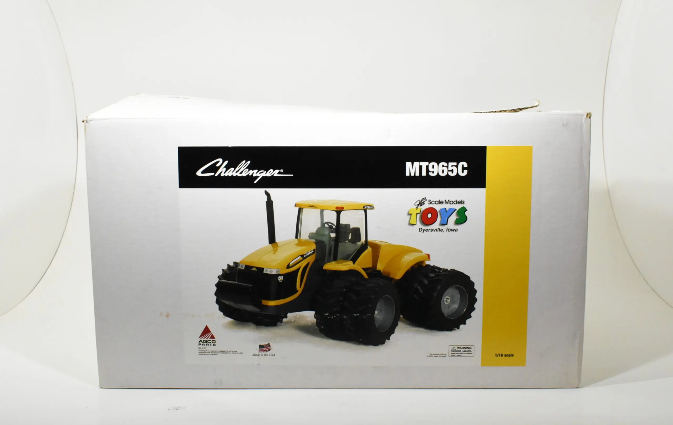 1/16 Cat Challenger MT965C 4WD Tractor With Duals - Dalton's Farm Toys