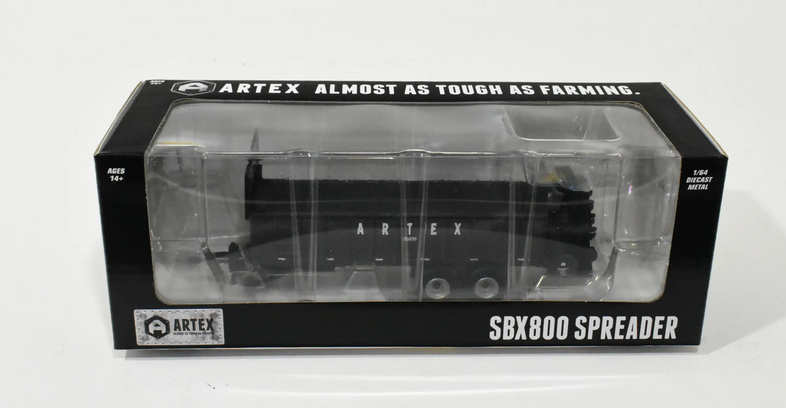 1/64 Artex SBX800 Tandem Axle Manure Spreader - Dalton's Farm Toys