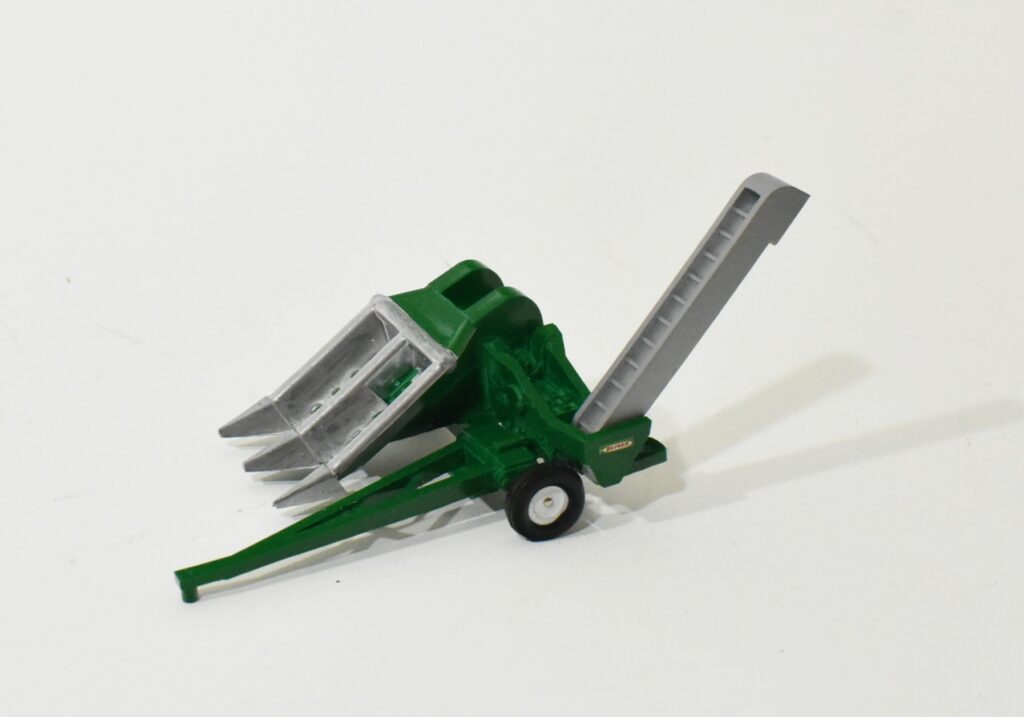 1/64 Scratch Built Oliver 2 Row Pull Type Corn Picker - Dalton's Farm Toys