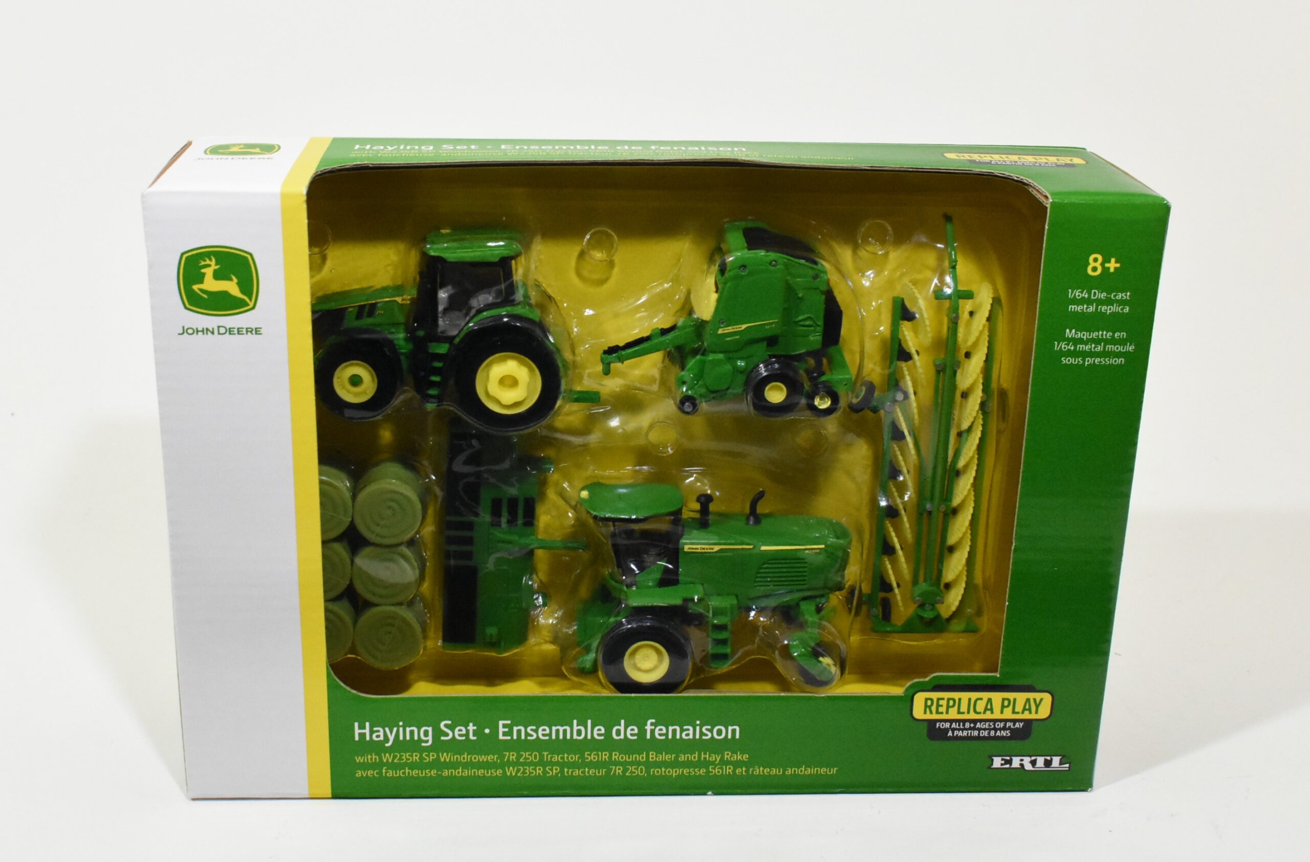 1/64 John Deere Haying Set With 7R 250 Tractor, W235R Windrower, 621R ...