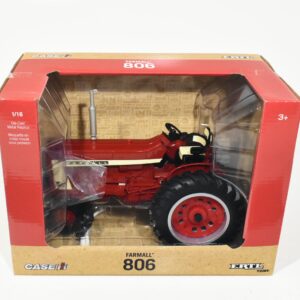 1/16 International Harvester 806 Tractor With Narrow Front & Clamshell Fenders