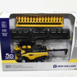 1/64 New Holland CR11 Combine With Tracks, Corn & Draper Head, 2025 Farm Show Edition