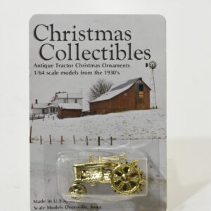 1/64 Farmall M Gold Tractor, Christmas Collectibles