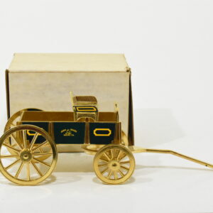 1/43 John Deere Gold Buckboard Wagon