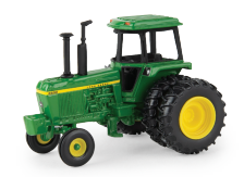 1/64 John Deere 4230 Tractor With Cab & Duals