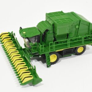 1/64 John Deere CS770 Cotton Stripper With Folding Head