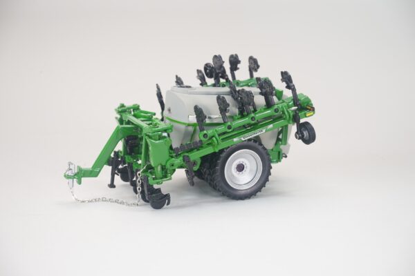 1/64 Unverferth Nutrimax 2600 Applicator With Duals, Green