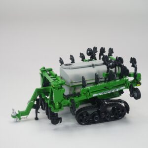 1/64 Unverferth Nutrimax 2600 Applicator With Tracks, Green