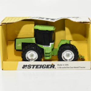 1/32 Steiger Puma 1000  4WD Tractor With Duals Chrome Rims