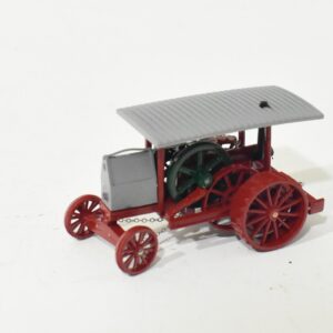 1/64 International Harvester 15 HP Friction Drive Tractor With Canopy