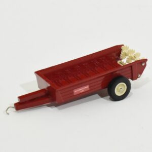1/64 Scratch Built International Harvester 530 Manure Spreader