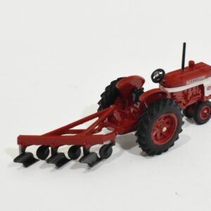 1/64 International Harvester 3 Bottom Plow