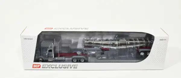1/64 Peterbilt 389 With Polar Deep Drop Tanker, North Coast Wine