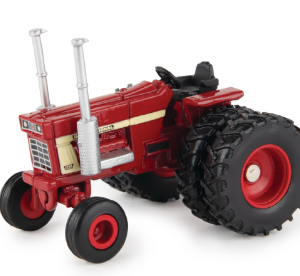 1/64 International Harvester 1468 Open Station V8 Tractor With Duals