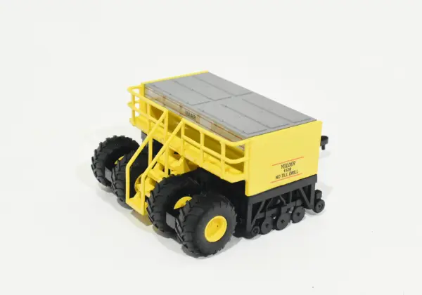 1/64 Custom Yielder 1520 15' No Till Drill Without Liquid Tanks