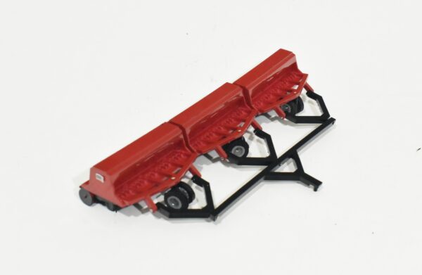 1/64 Case IH Custom 6300 30' Triple Section Grain Drill
