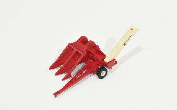1/64 Scratch Built International Harvester 2 Row Pull Type Corn Picker