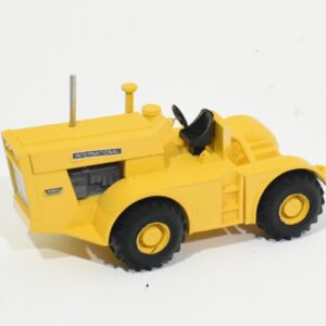 1/64 Custom International Harvester Open Station 4300 4wd Tractor With Drawbar & Grey Engine