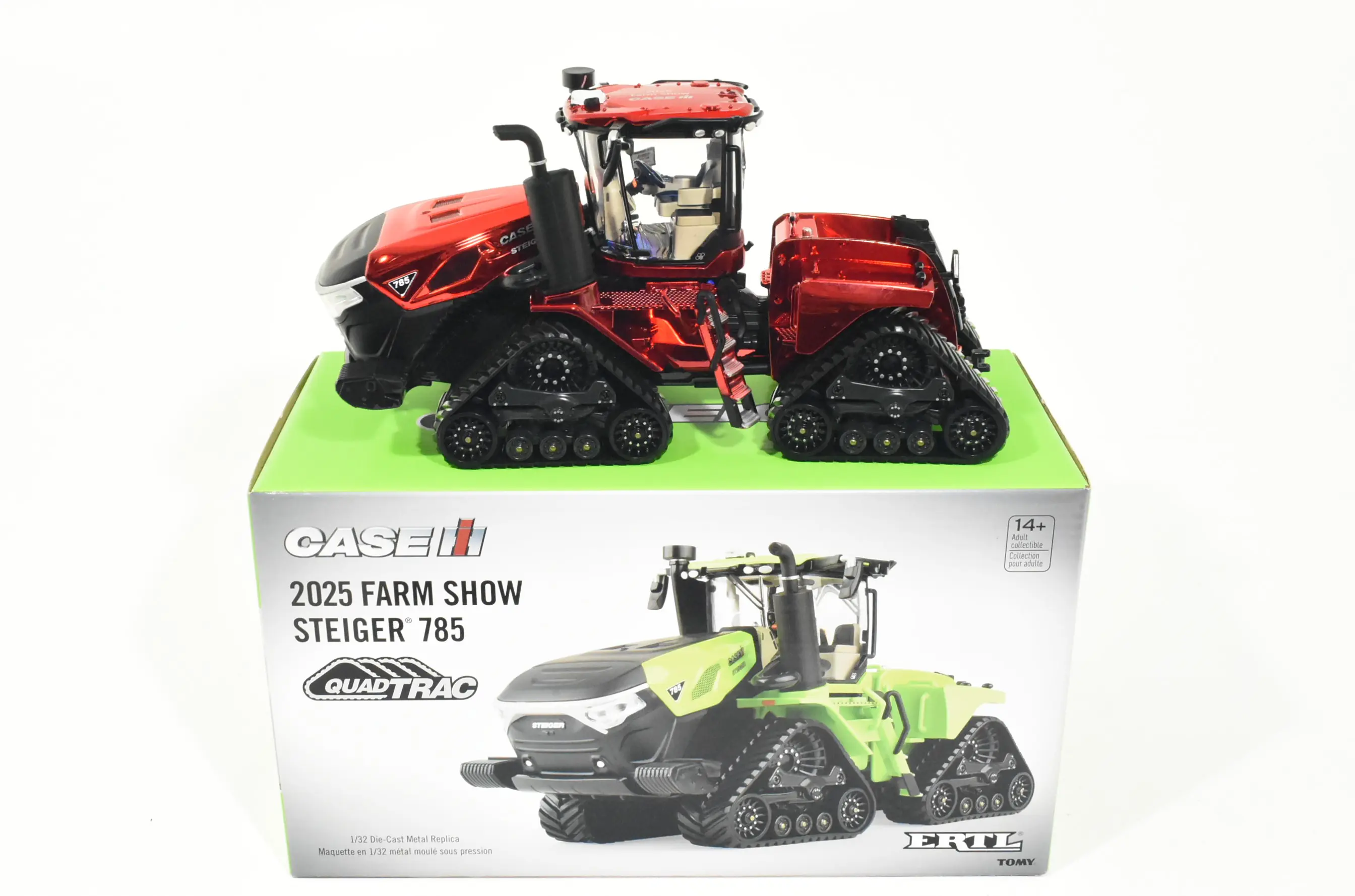 1/32 Case IH 785 Quadtrac, 2025 Farm Show Red Chrome Chaser