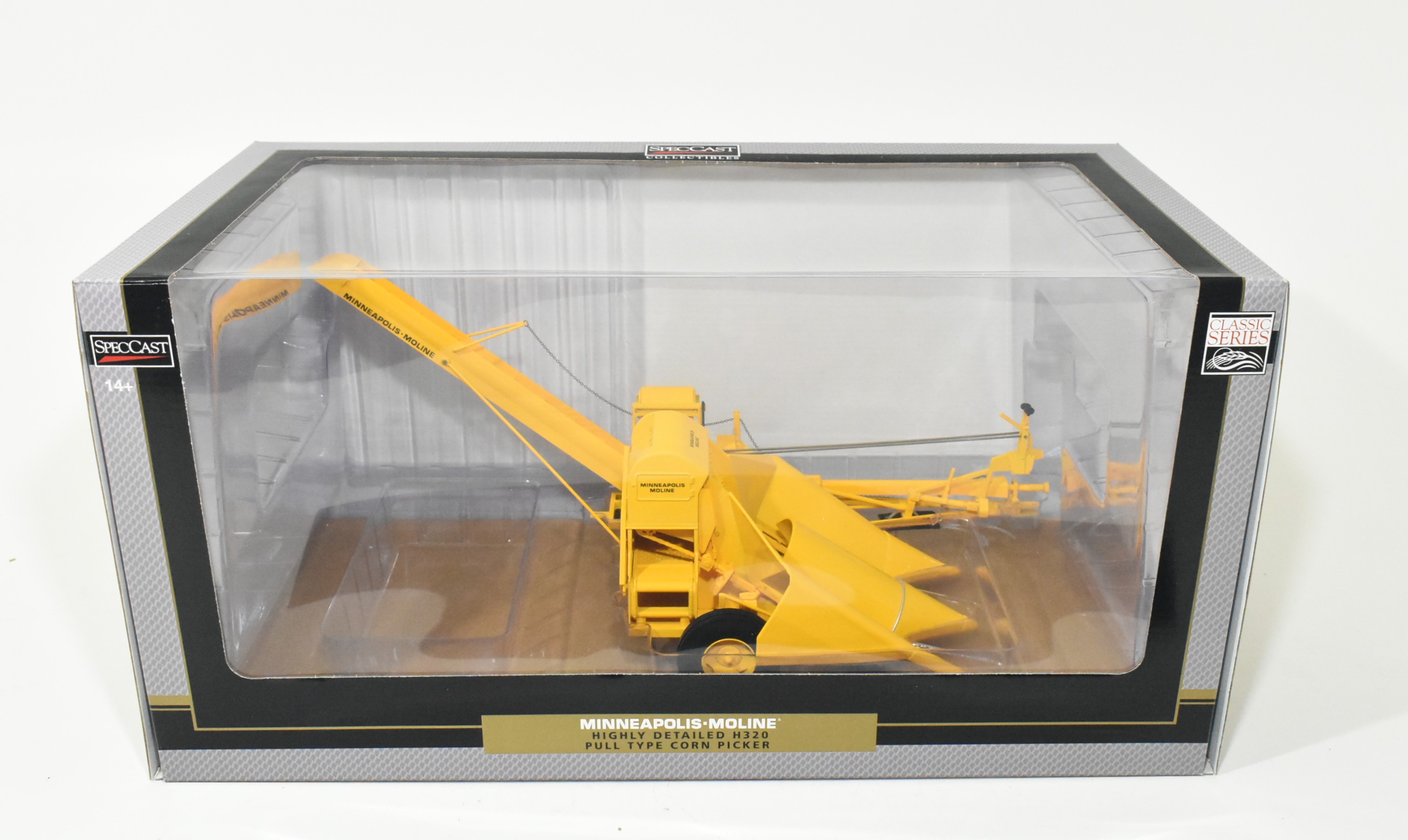 1/16 Minneapolis Moline H320 Pull Type Corn Picker - Dalton's Farm