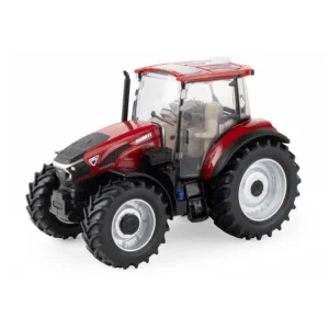1/32 Case IH Farmall 120C Tractor With Front Wheel Assist